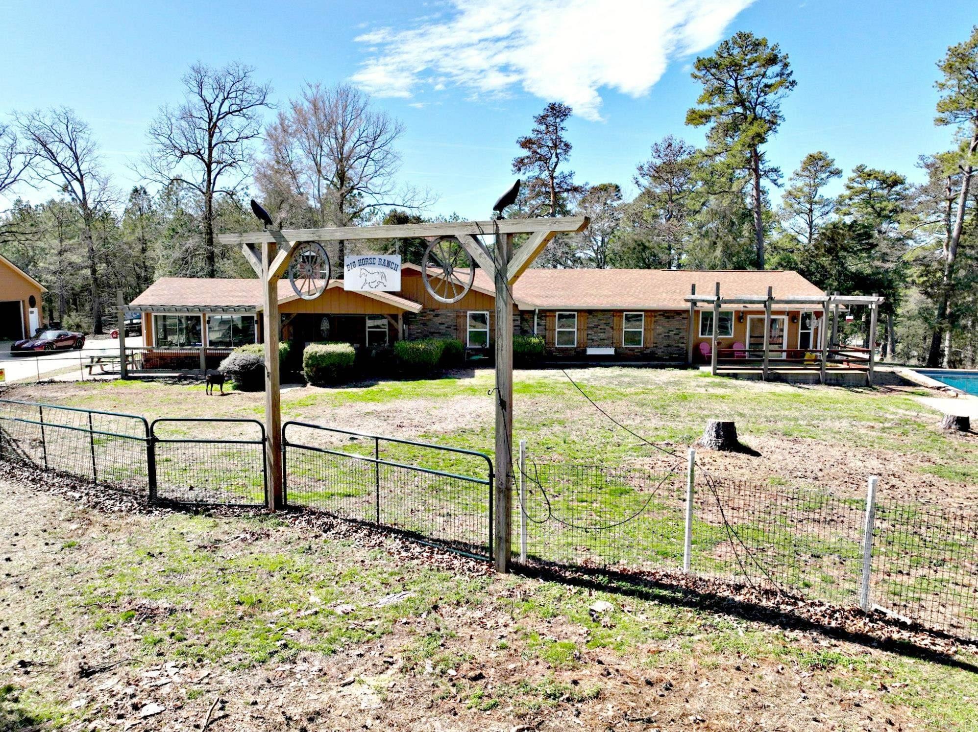 5891 Hwy 28  