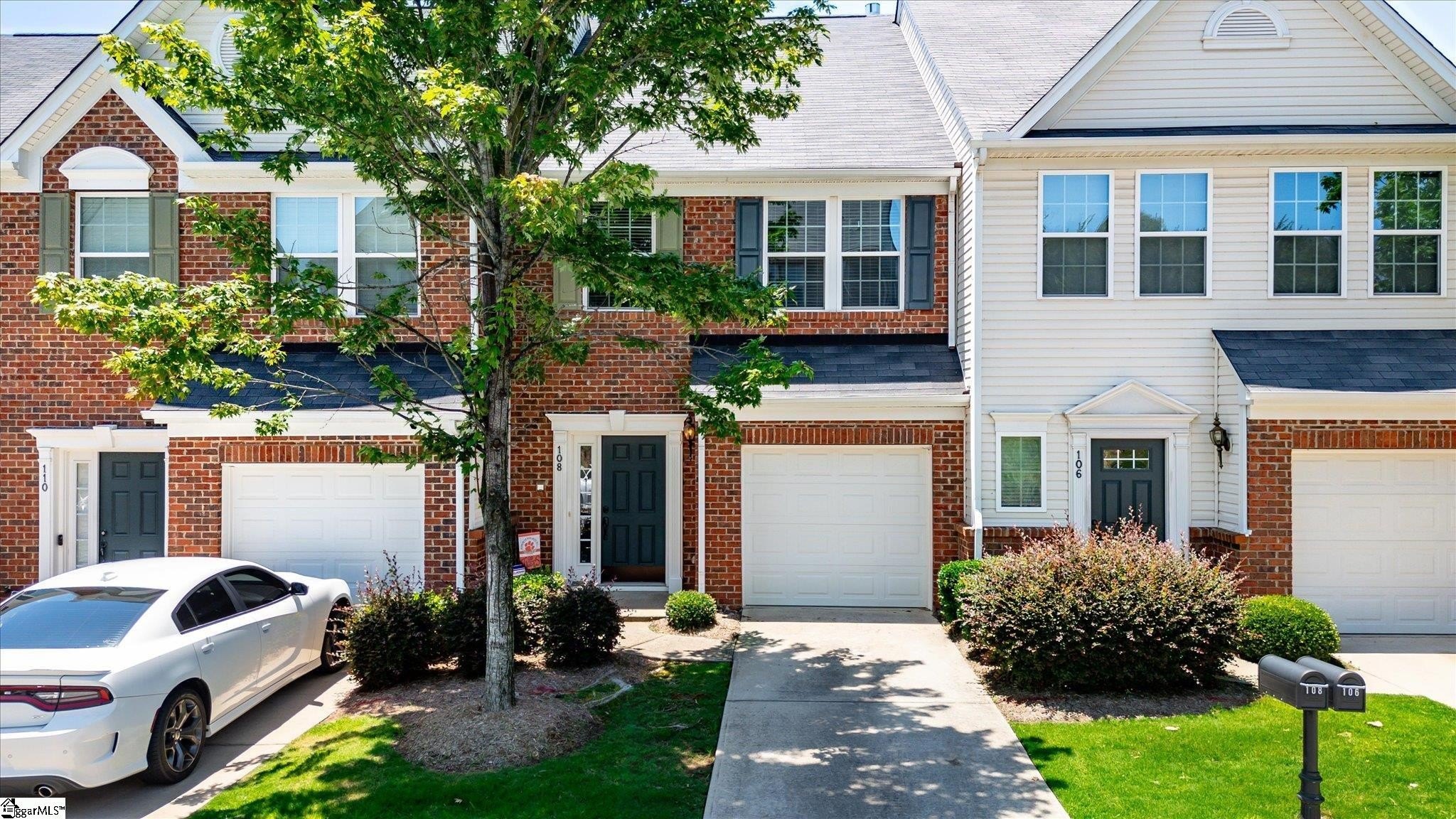 Single Family 3BR 3BA - 108 Awendaw Way, Greenville, SC