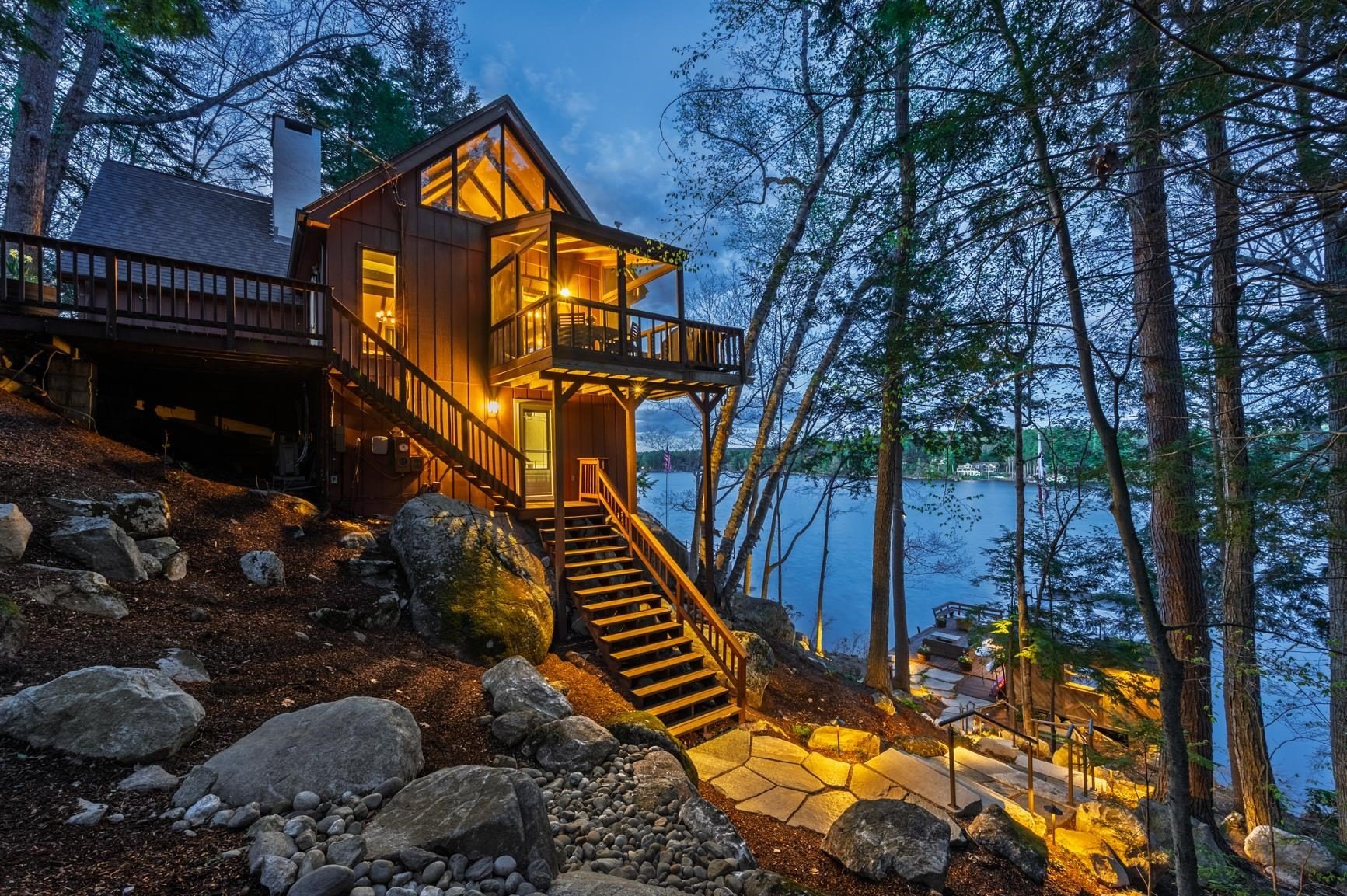 Single Family 3BR 2BA - 249 Bay Point Road, Newbury, NH