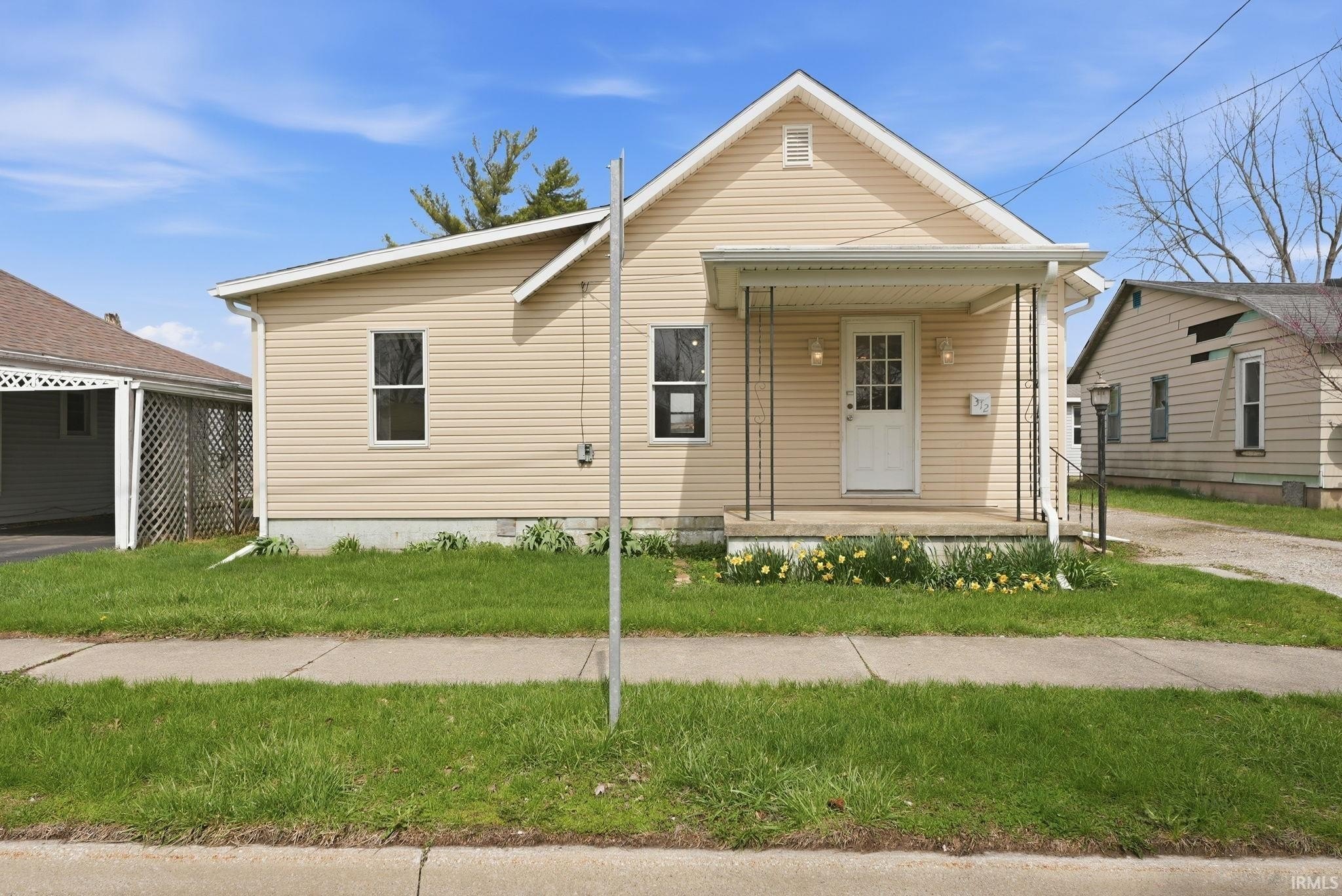 312 Joe St