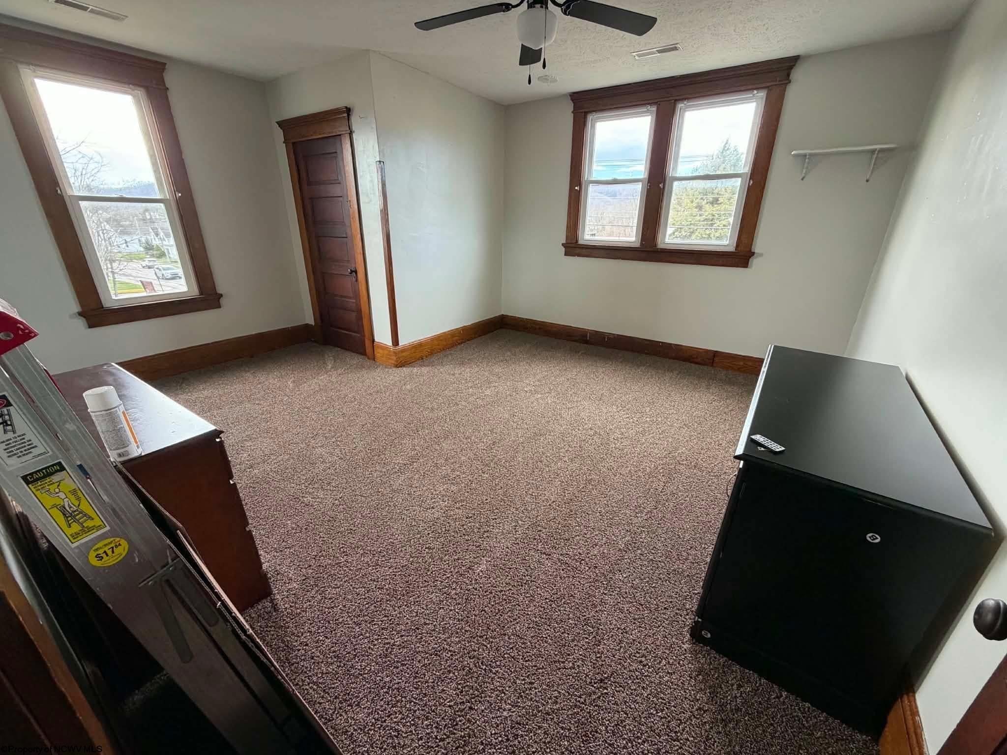 Single Family 5BR 3BA - 443 Main Street, Beverly, WV