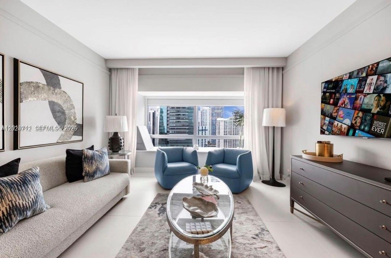 Condo 1BR 2BA - 1435 Brickell Ave, Miami, FL