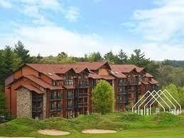 Condo 1BR 1BA - 2504 River Road, Wisconsin Dells, WI