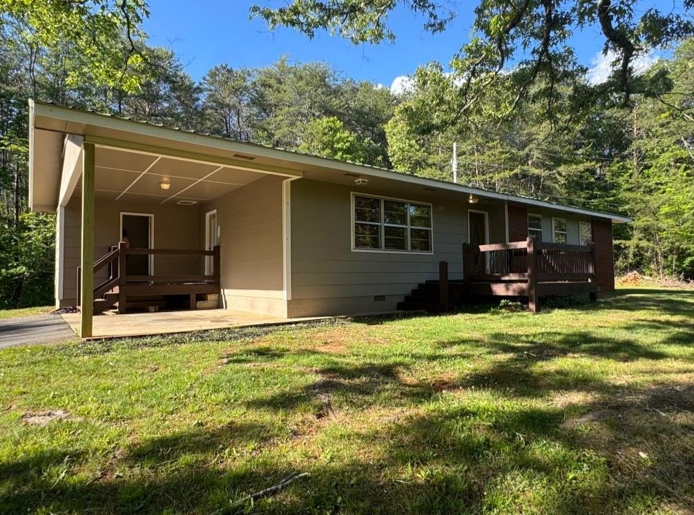 Single Family 3BR 2BA - 281 Pantertown Circle, Mineral Bluff, GA