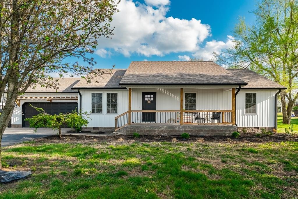Single Family 3BR 2BA - 7451  Beulah Rd., Madisonville, KY