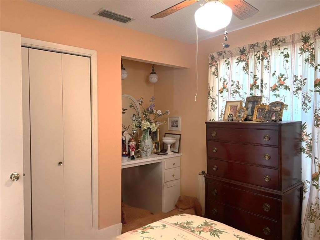 Single Family 2BR 2BA - 316 E Spring Street, Henrietta, TX