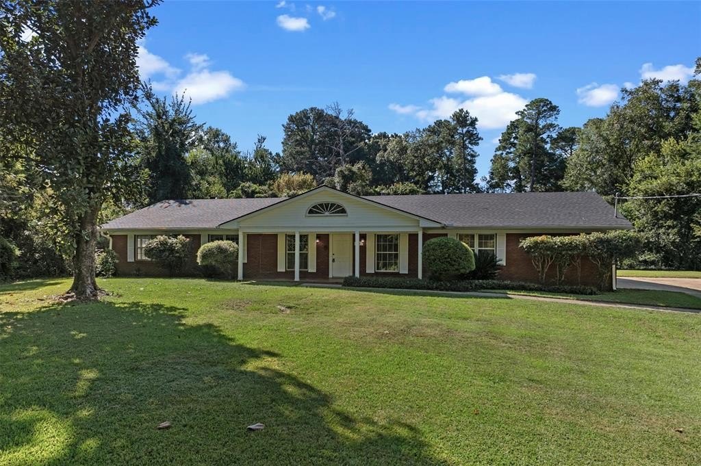 Single Family 3BR 2BA - 55 Lake Forest, Shreveport, LA