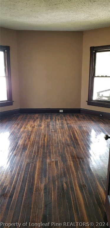 409 W Main St  