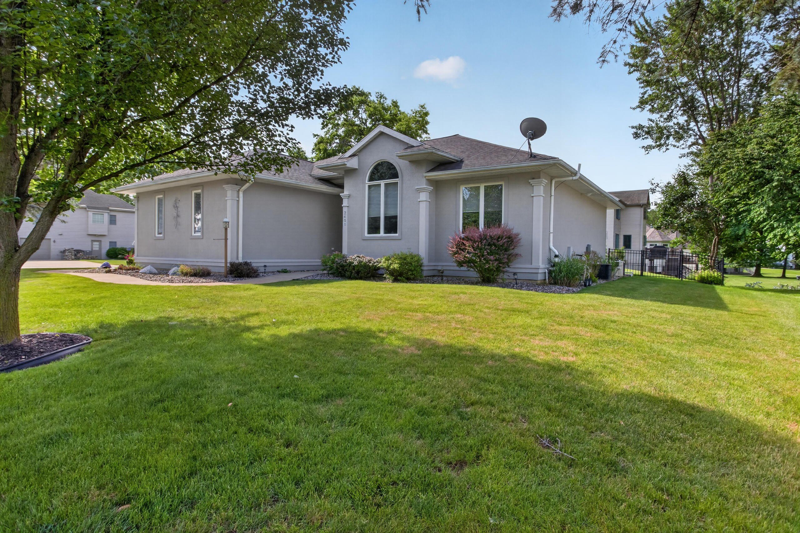 Other 3BR 2BA - 2401 Ridgeway Road, Jackson, MI