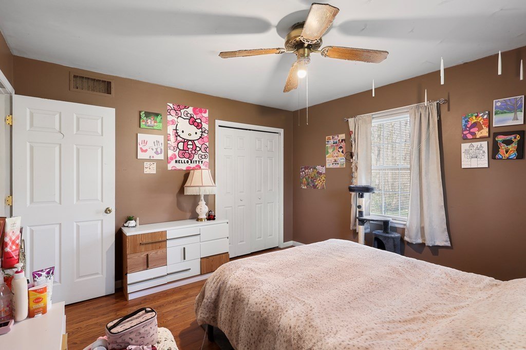 Single Family 3BR 1BA - 326  Alvey Drive, Madisonville, KY