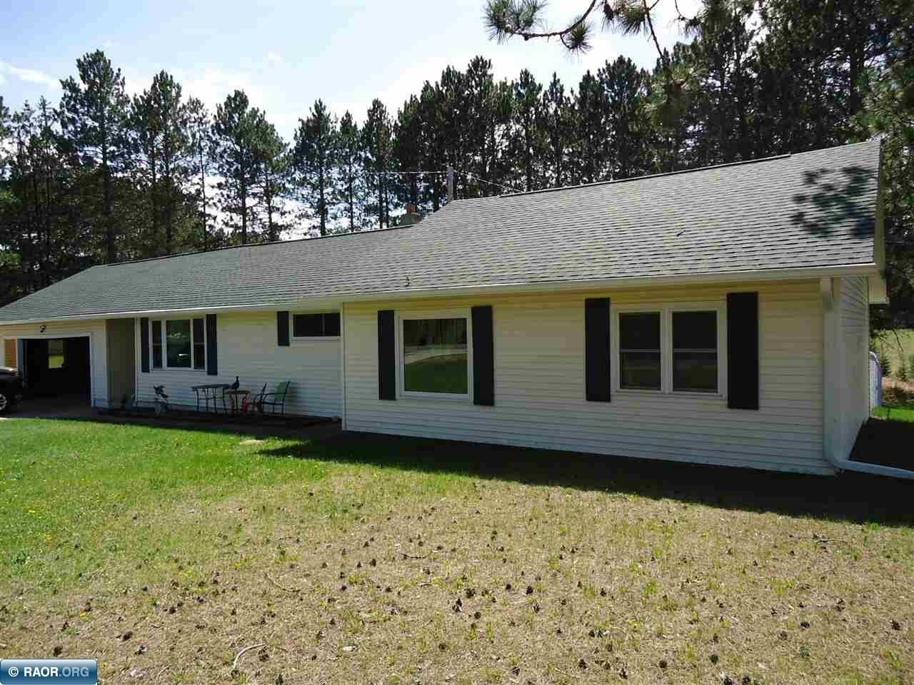 Single Family 3BR 2BA - 3917 Highway 5 N, Hibbing, MN