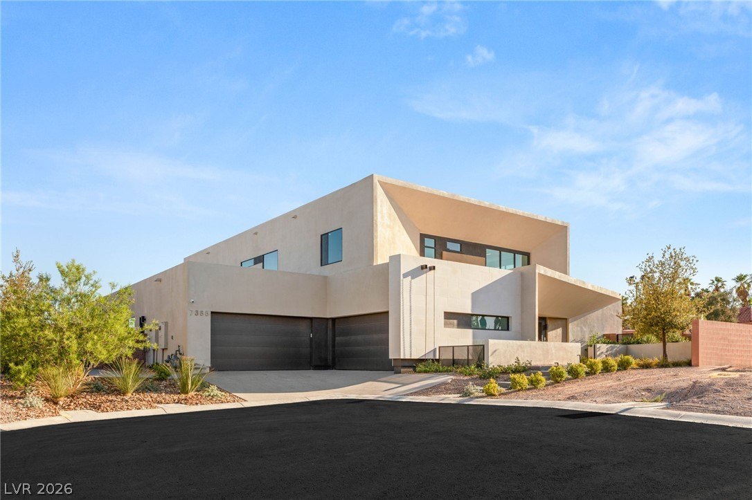Single Family 6BR 8BA - 7385 Heron Canyon Court, Las Vegas, NV