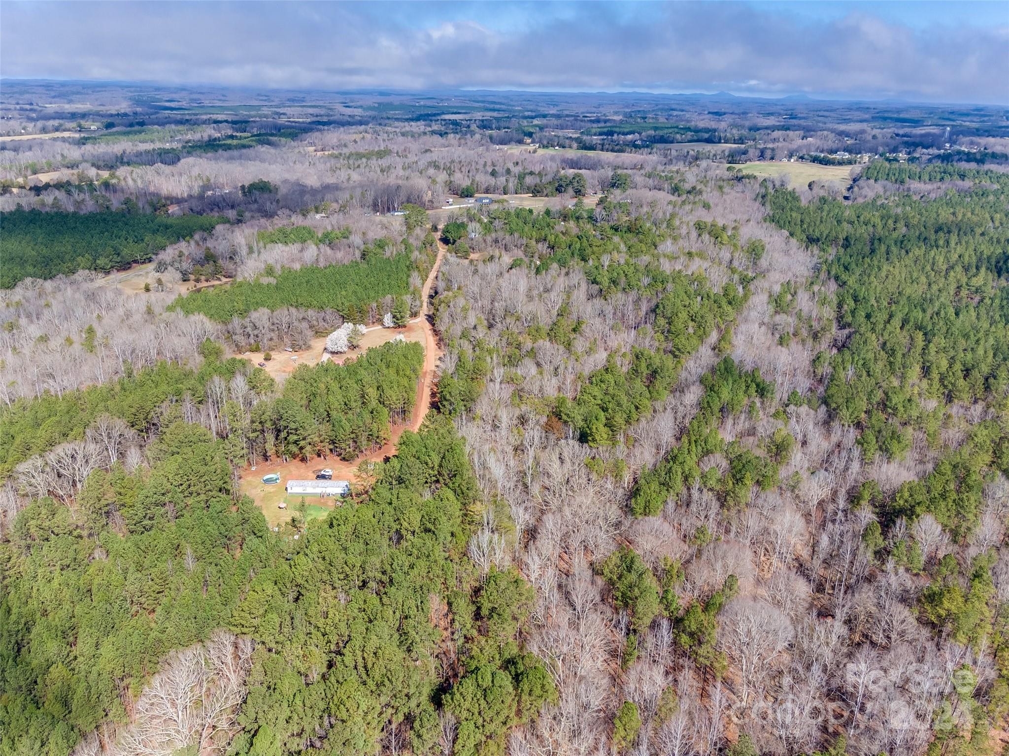 120 Chickweed Ln
