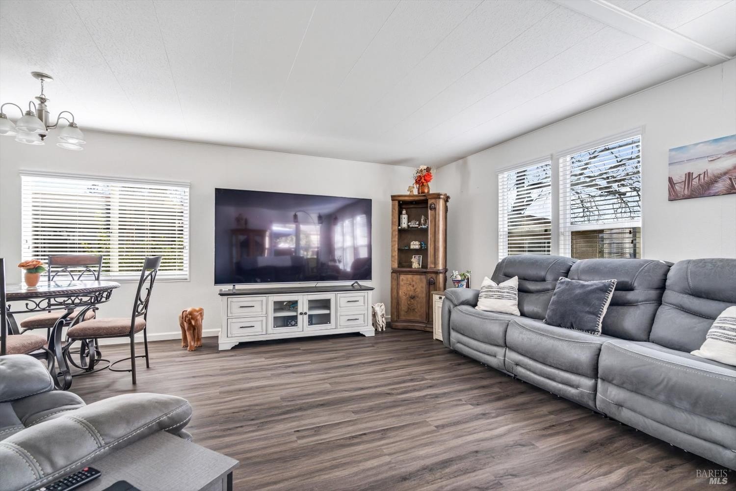 Manufactured Housing 2BR 2BA - 192 Mosshill Court, Santa Rosa, CA