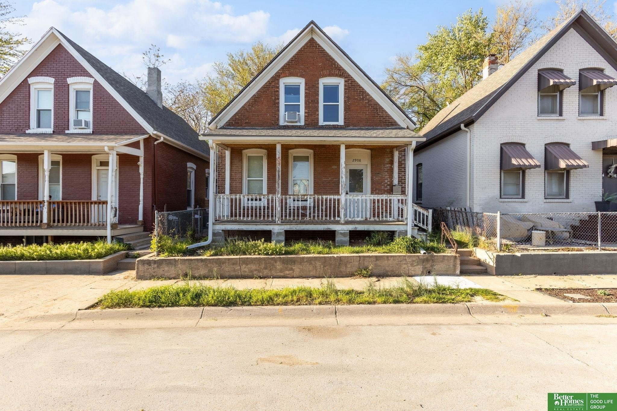 Single Family 2BR 1BA - 2908 Izard Street, Omaha, NE