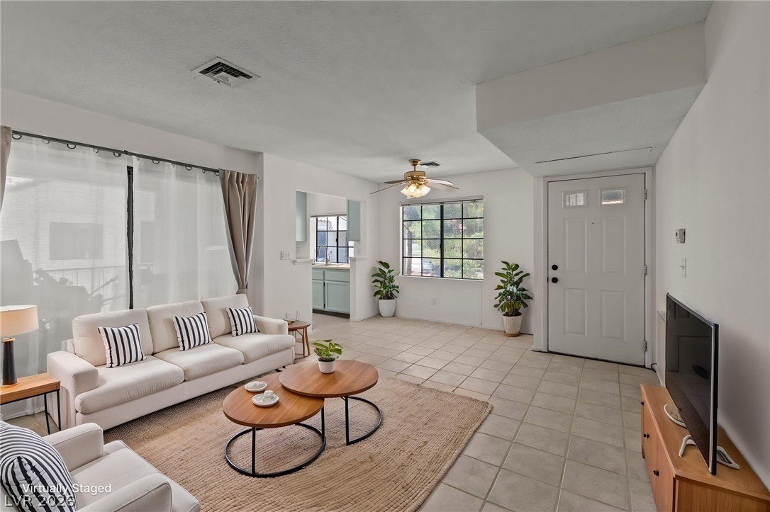Condo 2BR 2BA - 4718 Nara Vista Way, Las Vegas, NV