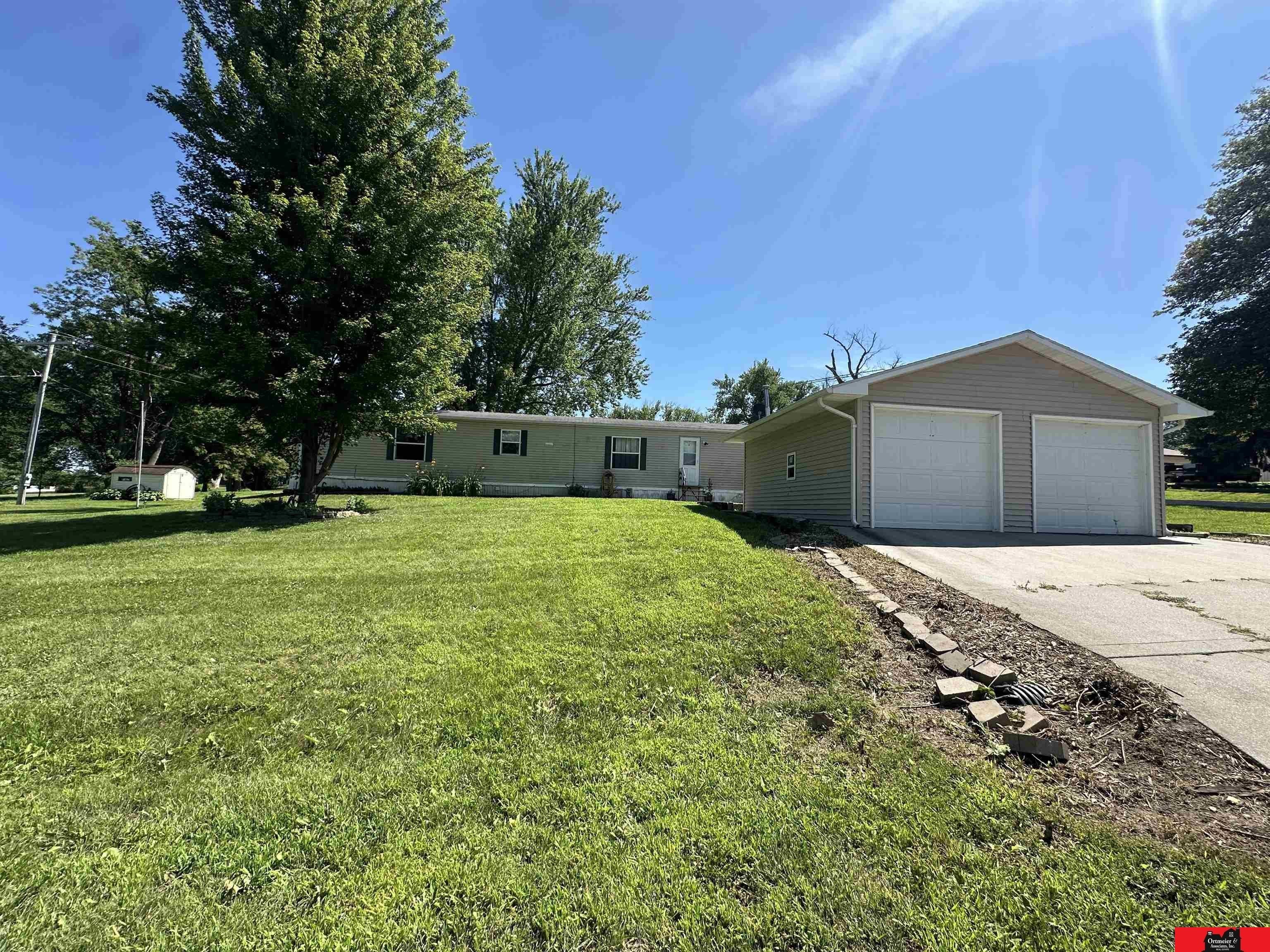 Manufactured Housing 3BR 2BA - 210 Maple Avenue, Rosalie, NE