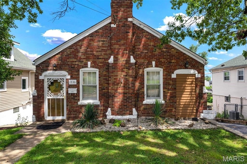 Single Family 2BR 1BA - 1536 Sanford Avenue, St Louis, MO