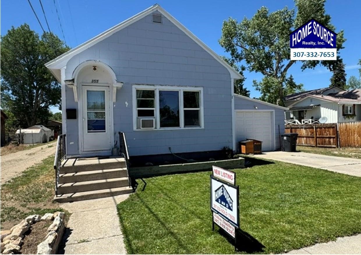 Single Family 2BR 1BA - 355 N 4th, Lander, WY