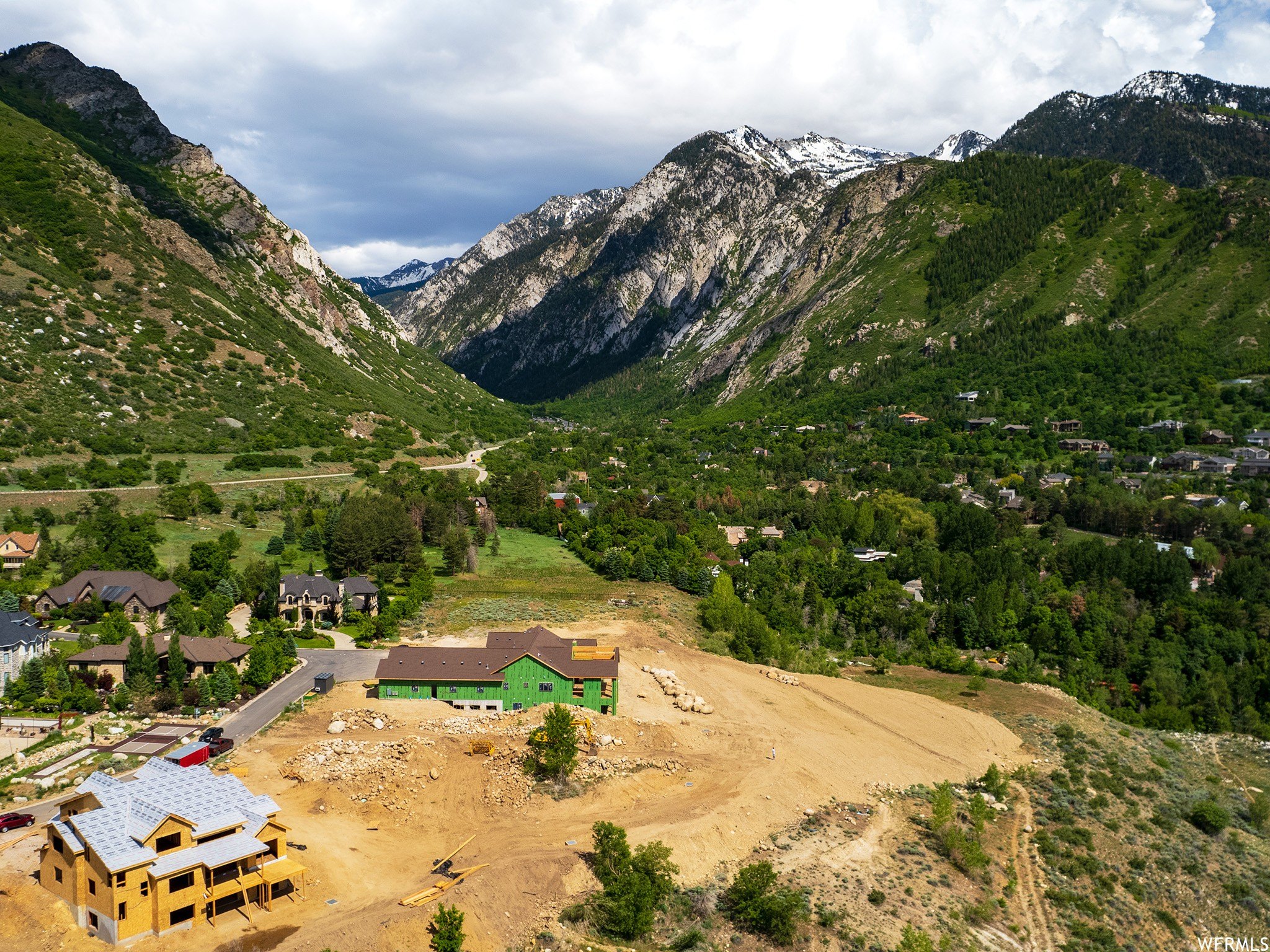 9512 S GRANITE Trl LN