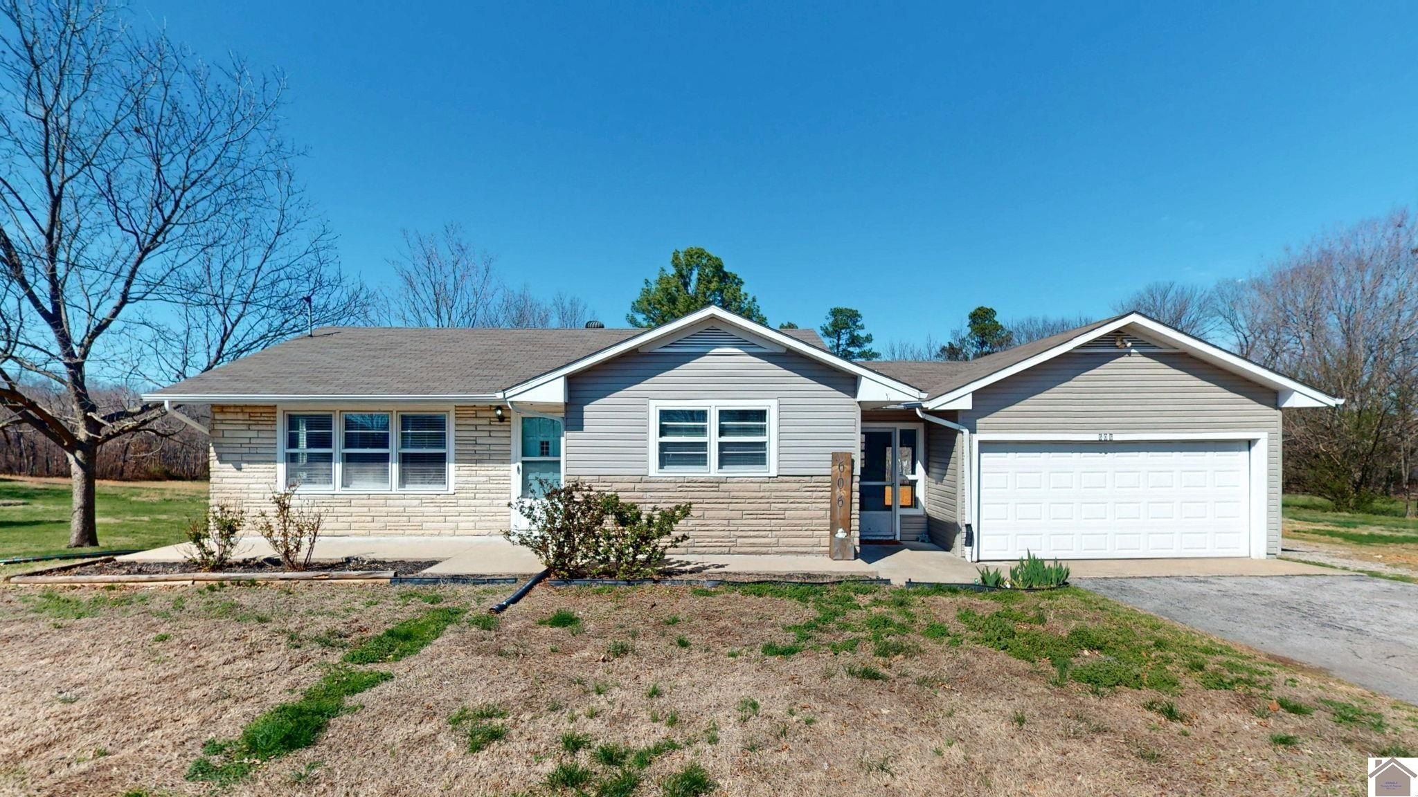 Single Family 2BR 2BA - 606 Brewers Highway, Hardin, KY