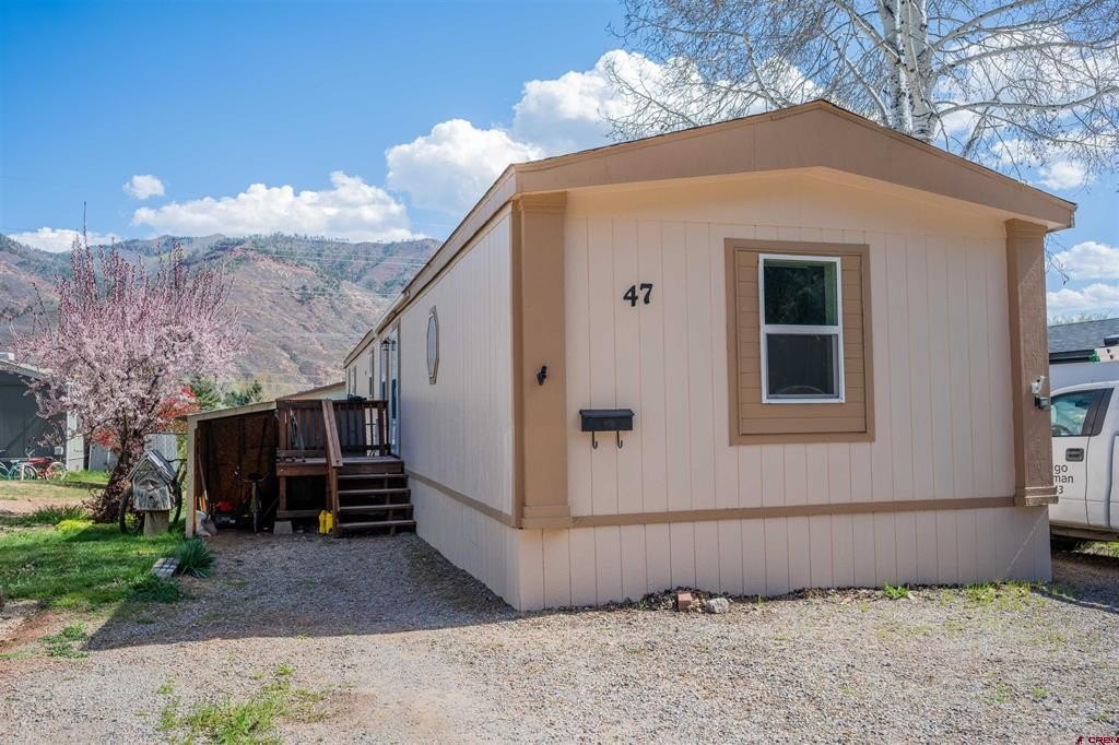 Single Family 3BR 2BA - 6000 County Road 203, Durango, CO