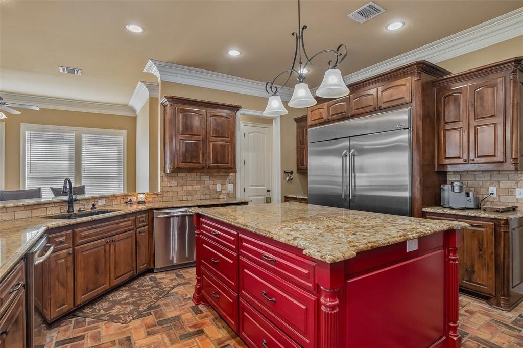 Single Family 5BR 5BA - 9463 Wrenwood Boulevard, Shreveport, LA