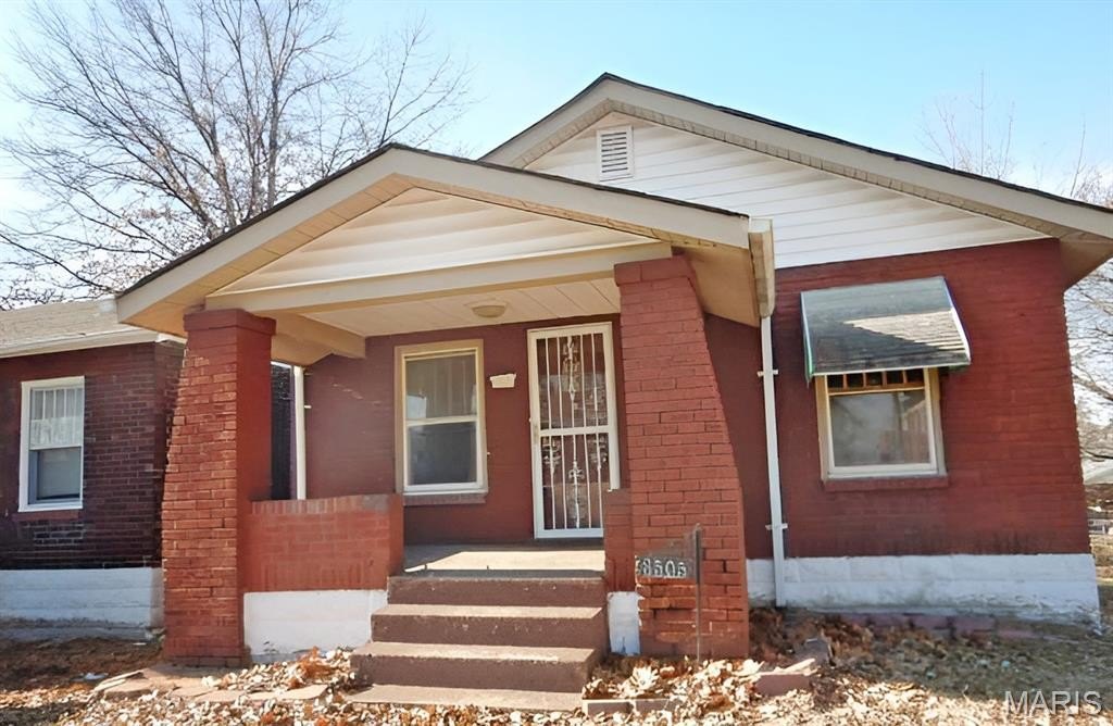 Single Family 3BR 2BA - 3505 East Place, St Louis, MO
