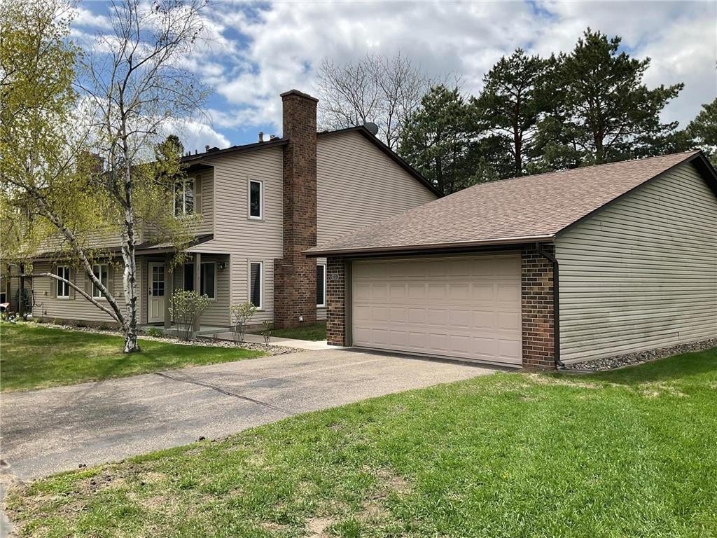 Single Family 2BR 2BA - 4711 Lund Point, Eagan, MN