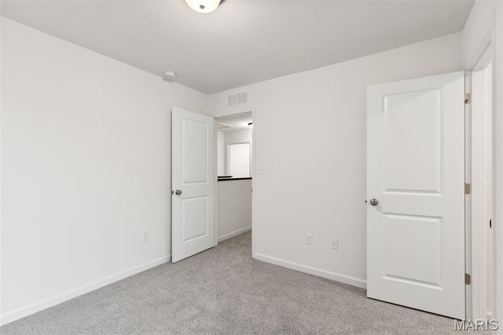 Single Family 3BR 3BA - 86 Town Centre Court, Foristell, MO