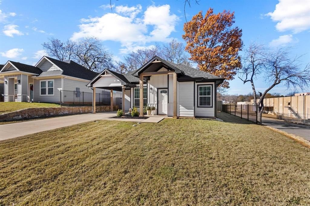 Single Family 3BR 2BA - 759 N Eddy Avenue, Denison, TX