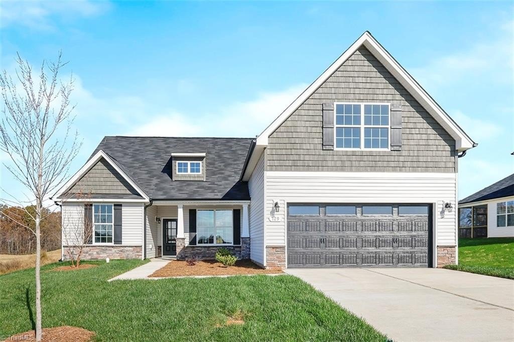 Single Family 3BR 3BA - 161 Red Maple Way, King, NC