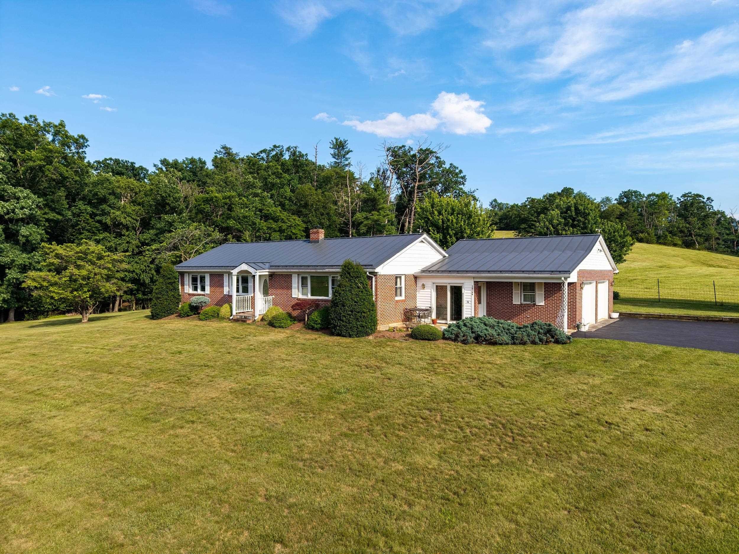 Other 3BR 1BA - 12199 HOLLOW RD, FULKS RUN, VA