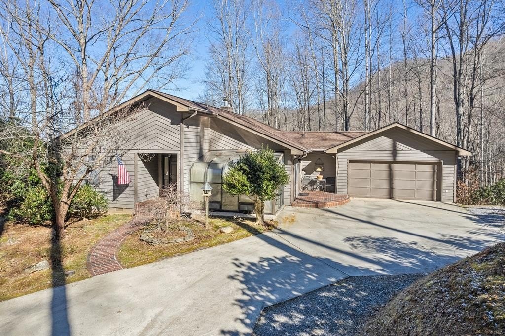 Other 3BR 3BA - 831 Forest Run Road, Whittier, NC