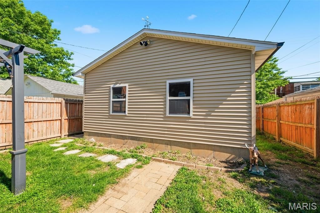Single Family 3BR 4BA - 5231 Delor Street, St Louis, MO