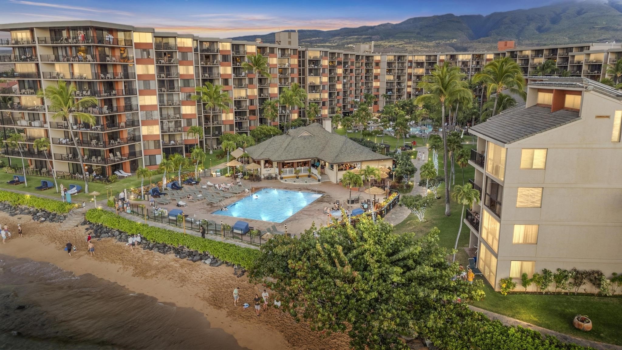 Condo 1BR 1BA - 3445 Lower Honoapiilani Rd, Lahaina, HI