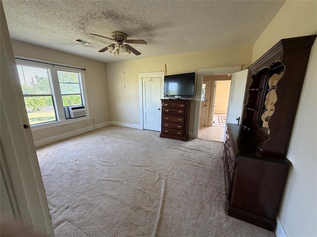 Single Family 3BR 2BA - 8041 State Highway 11, Sherman, TX