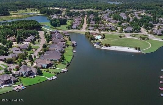 336 Lake Vlg Dr  