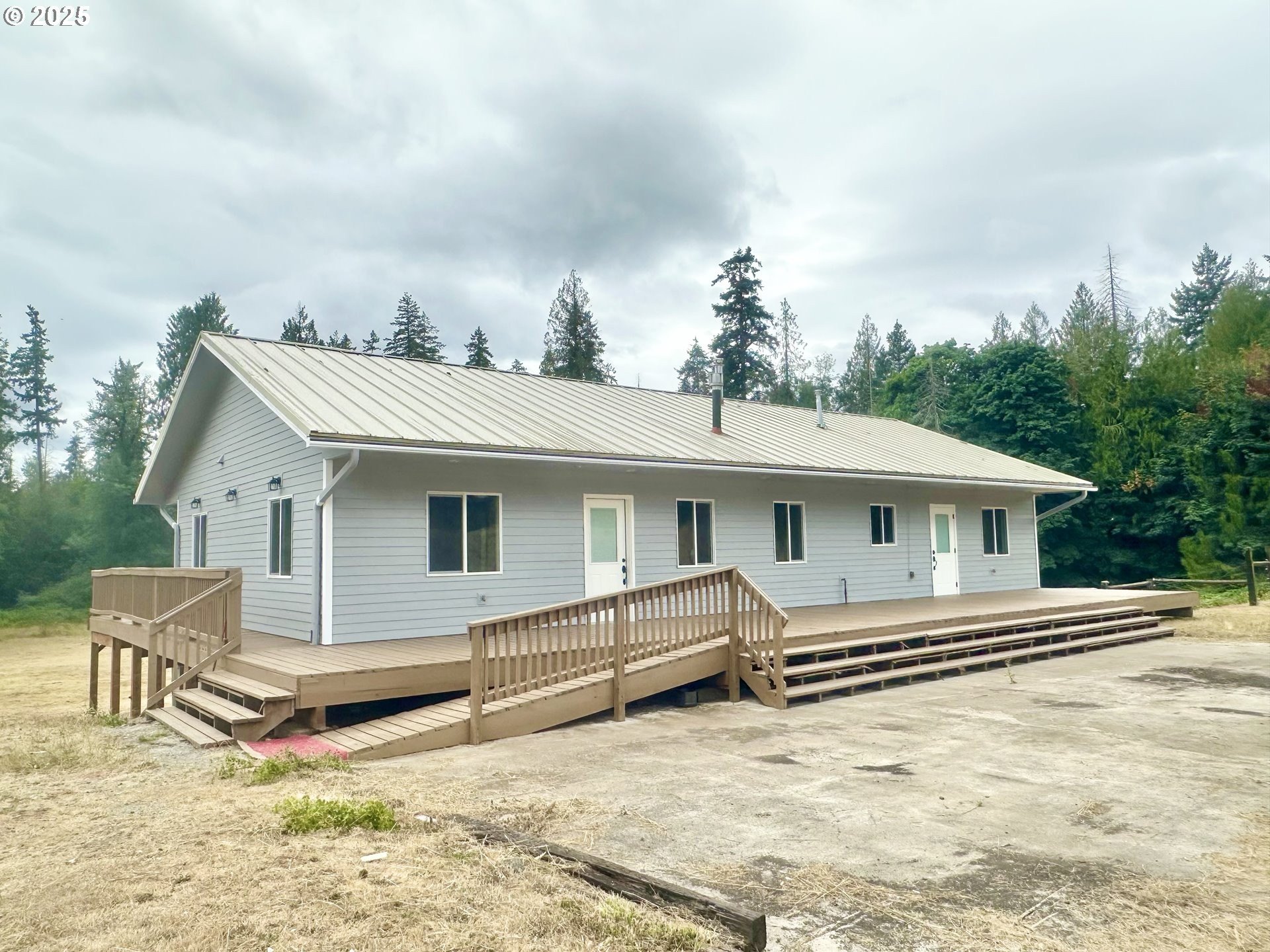 Single Family 3BR 4BA - 19400 S FRANK Rd, Colton, OR