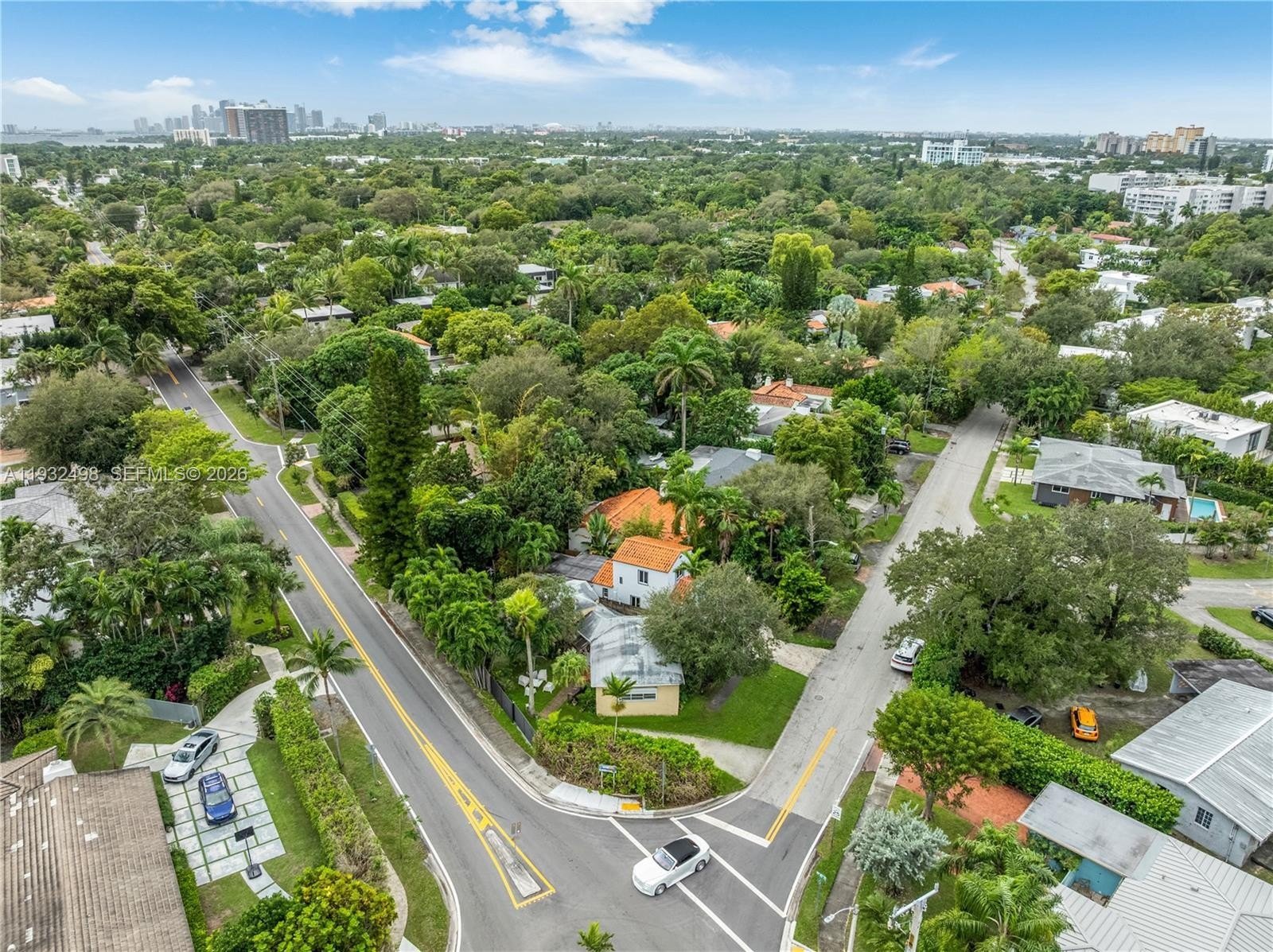 Single Family 2BR 1BA - 8634 NE 10th Ave, Miami, FL