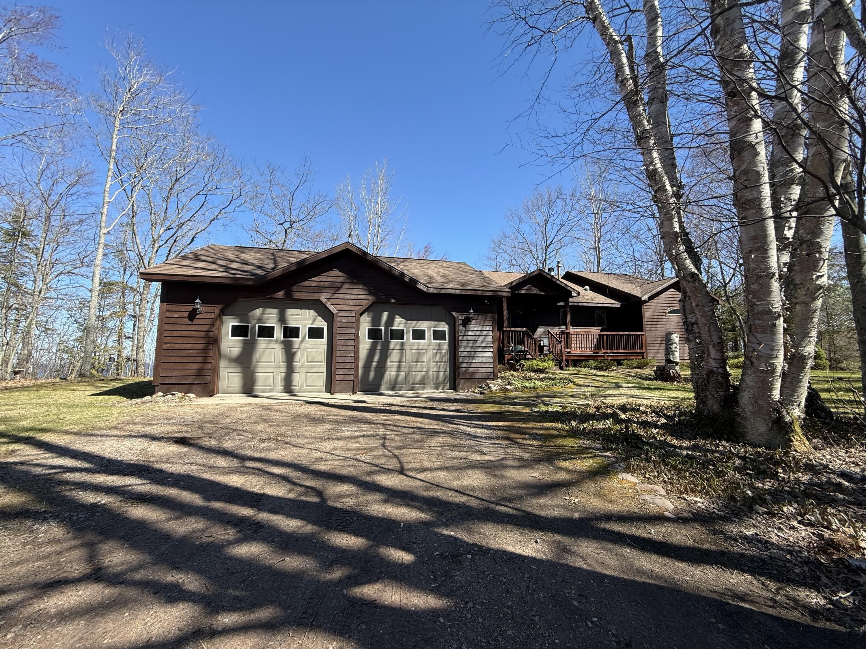 Single Family 3BR 3BA - 13406 W Lakeshore DR, Brimley/Bay Mills, MI