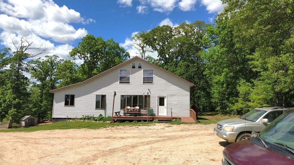Single Family 5BR 2BA - 25755 Iris Street, La Plata, MO