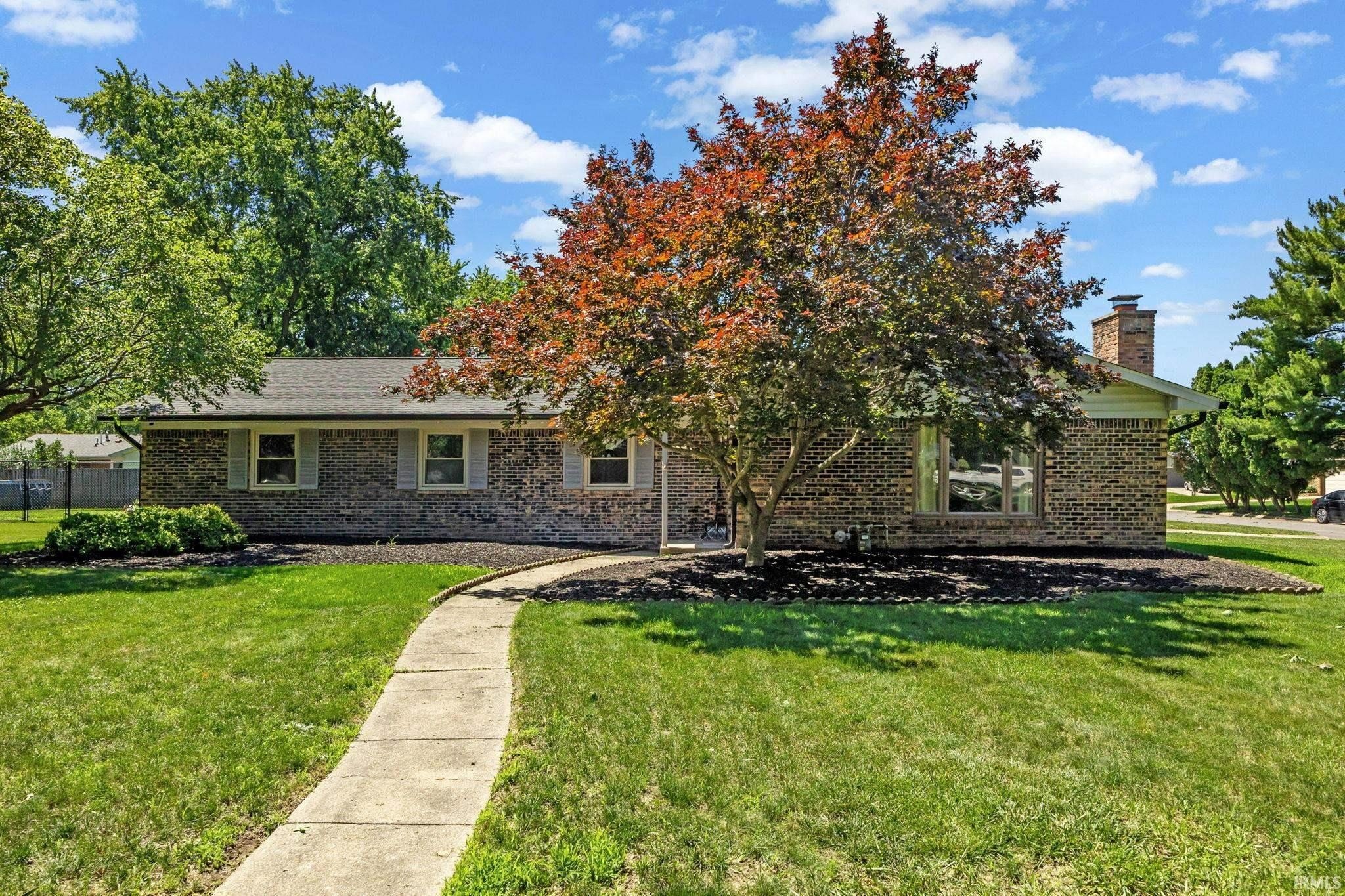 Single Family 4BR 2BA - 3909 Petersmill Drive, Lafayette, IN