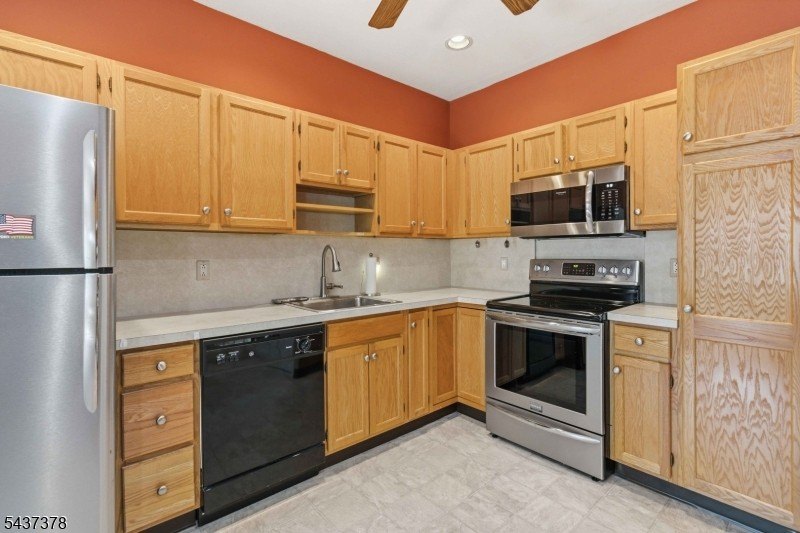 Condo 2BR 2BA - 5322 Richmond Rd, West Milford Twp., NJ