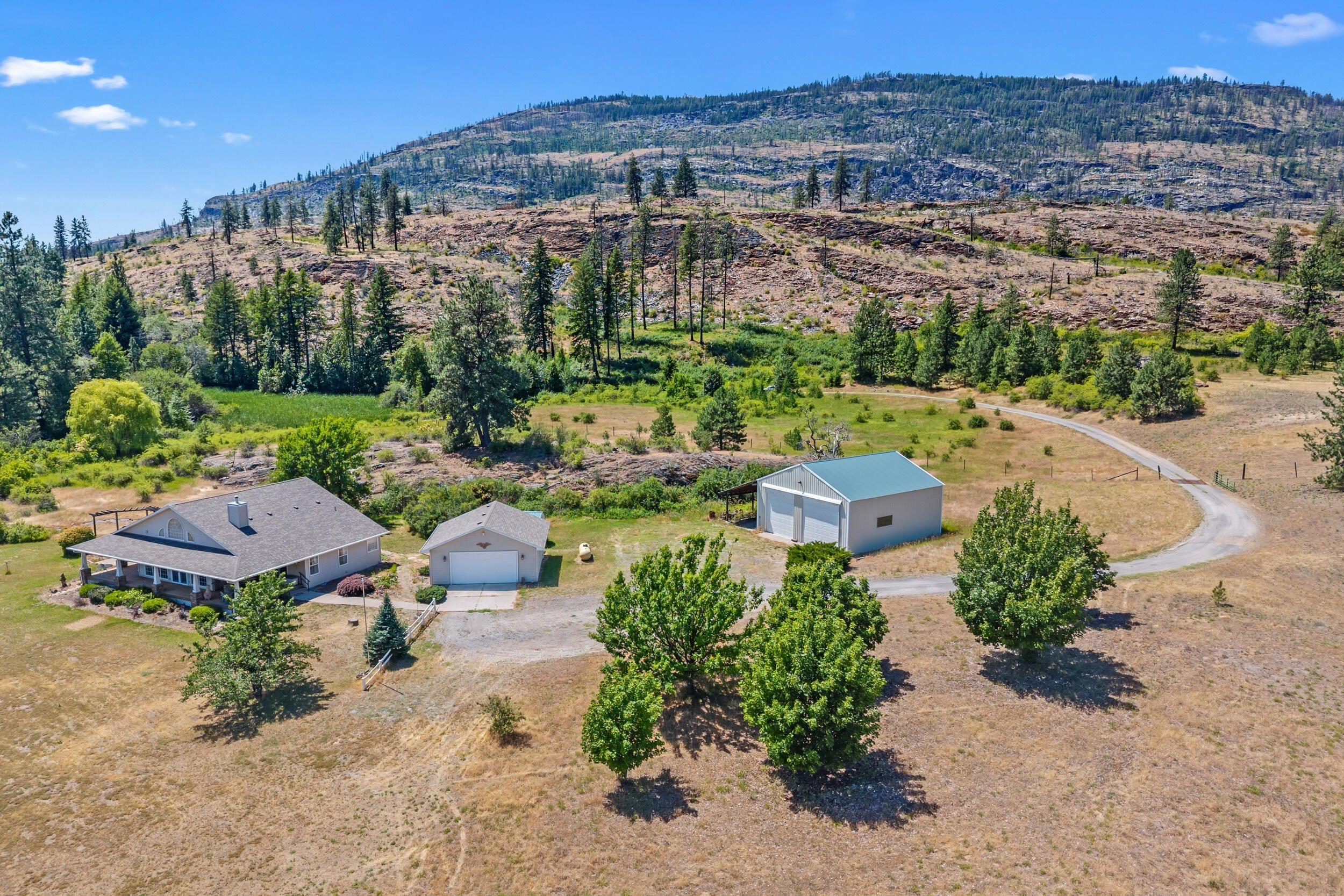 Single Family 2BR 2BA - 76 KIFER Rd, KETTLE FALLS, WA