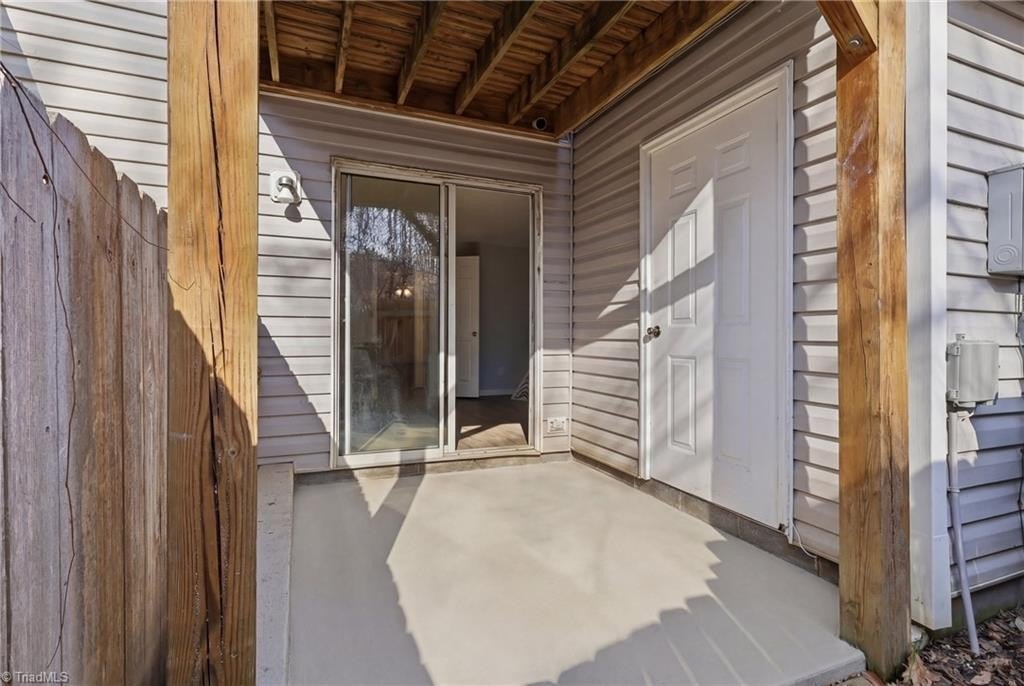Single Family 3BR 4BA - 3743 Winborne Lane, Greensboro, NC