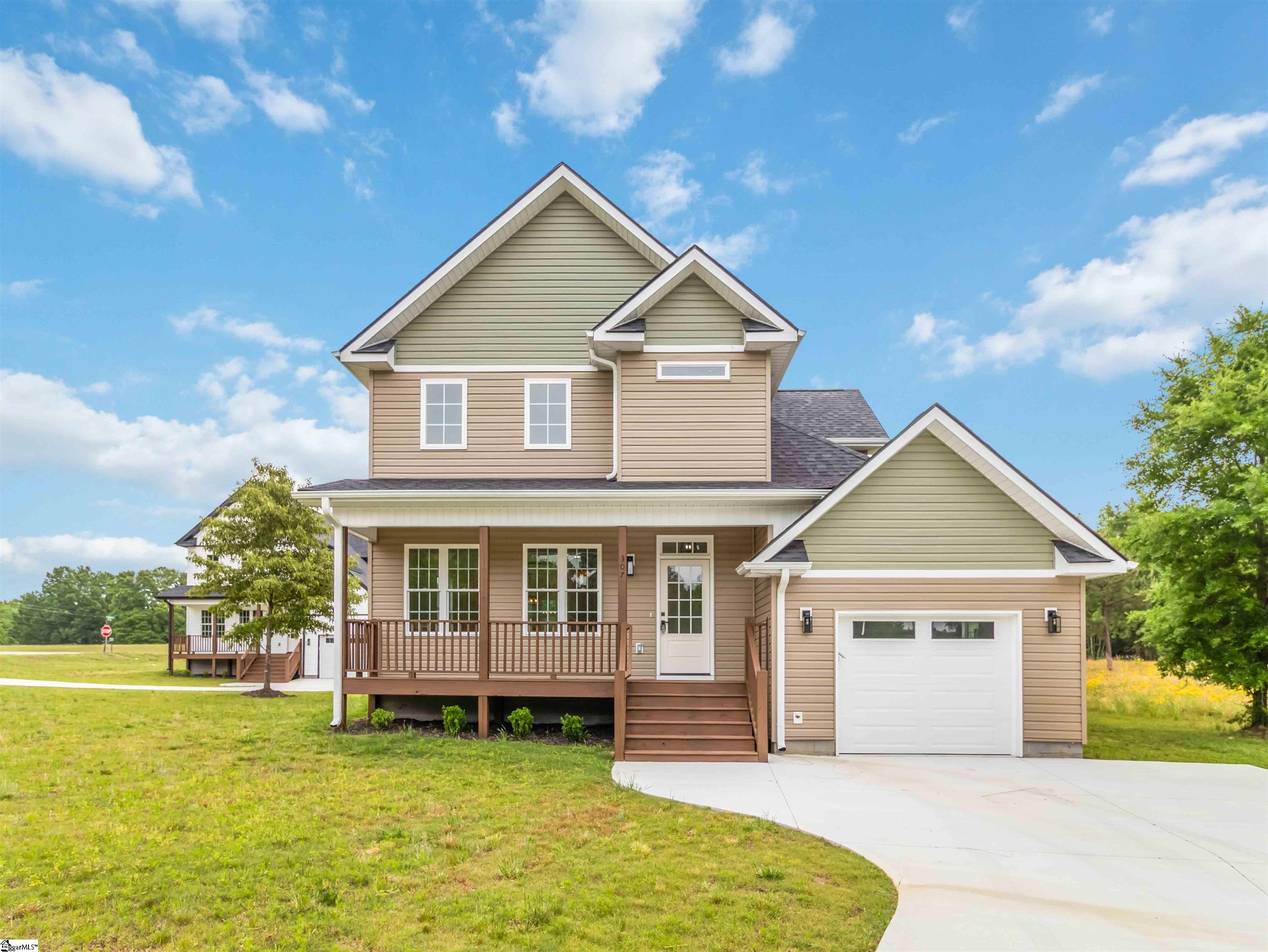 Single Family 3BR 3BA - 307 Tribble Street, Honea Path, SC
