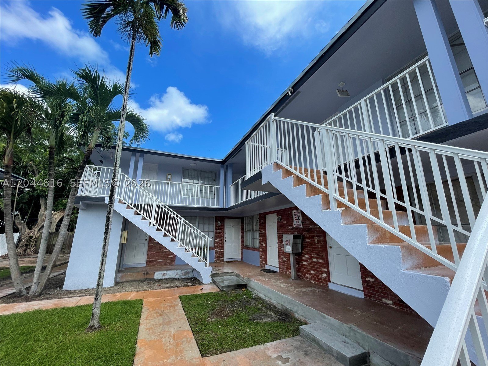 Condo 2BR 1BA - 7841 Dunham Blvd, Miami, FL