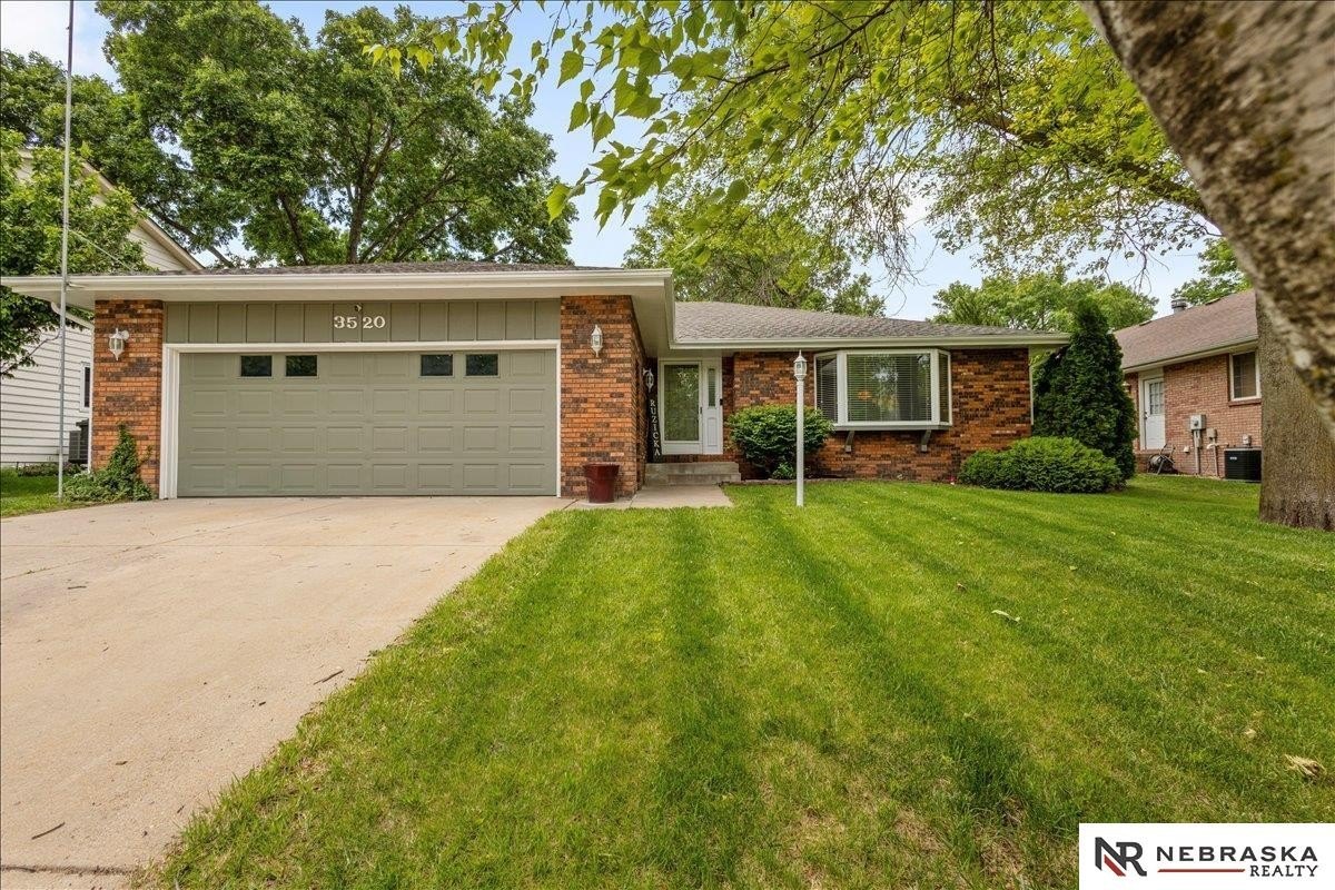 Single Family 5BR 3BA - 3520 S Hope Court, Lincoln, NE