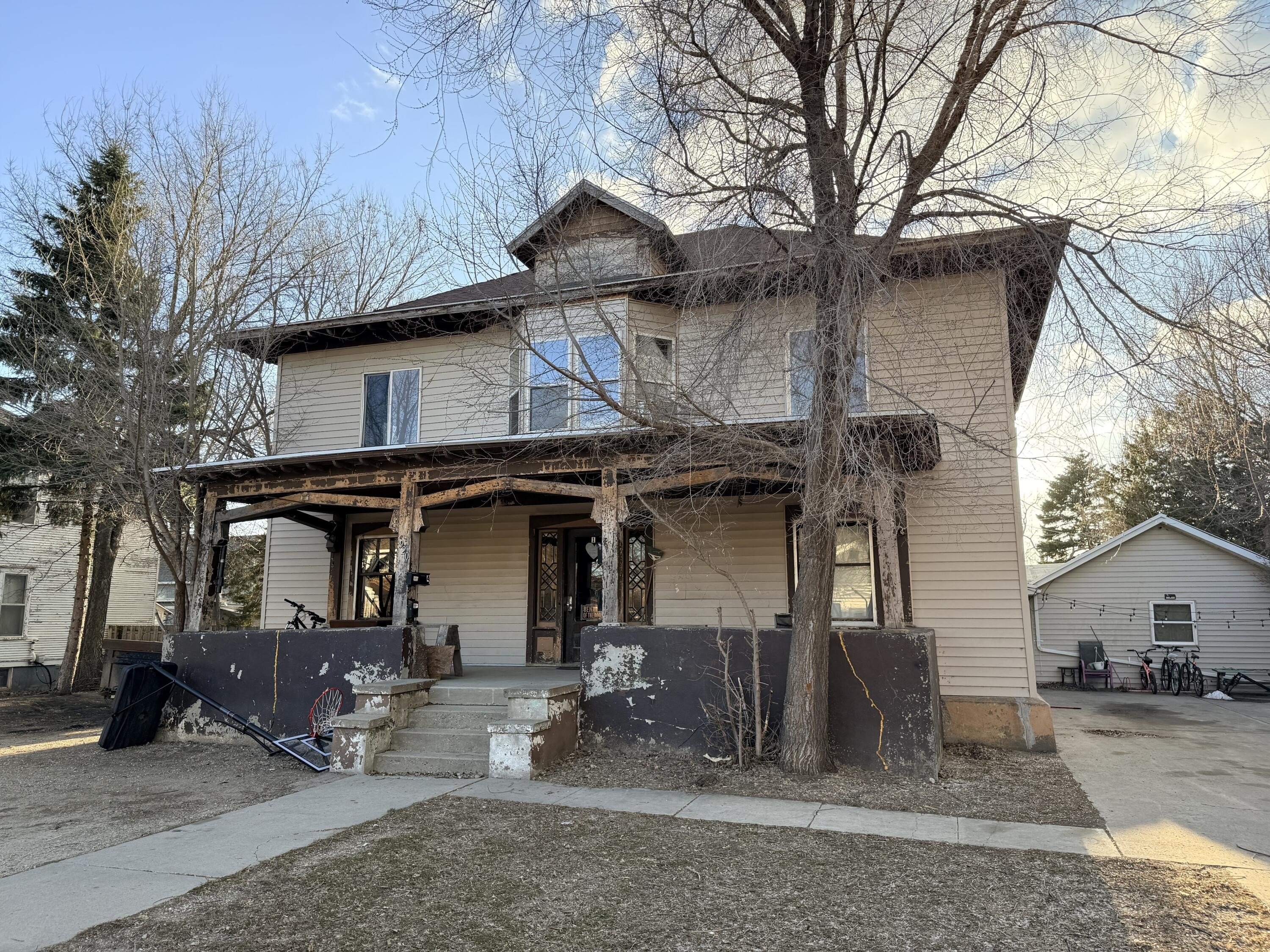 Other - 920 S Washington Street, Aberdeen, SD